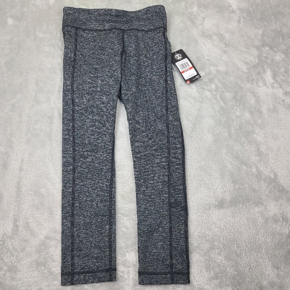 NWT‎ Under Armour Womens HeatGear Compression Capri Leggings Gray XSmall 1309652